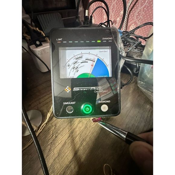 Large Ruby 14k gold vintage estate earrings #318 - Picture 7 of 16